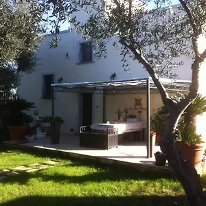 Les Fleurs Bari